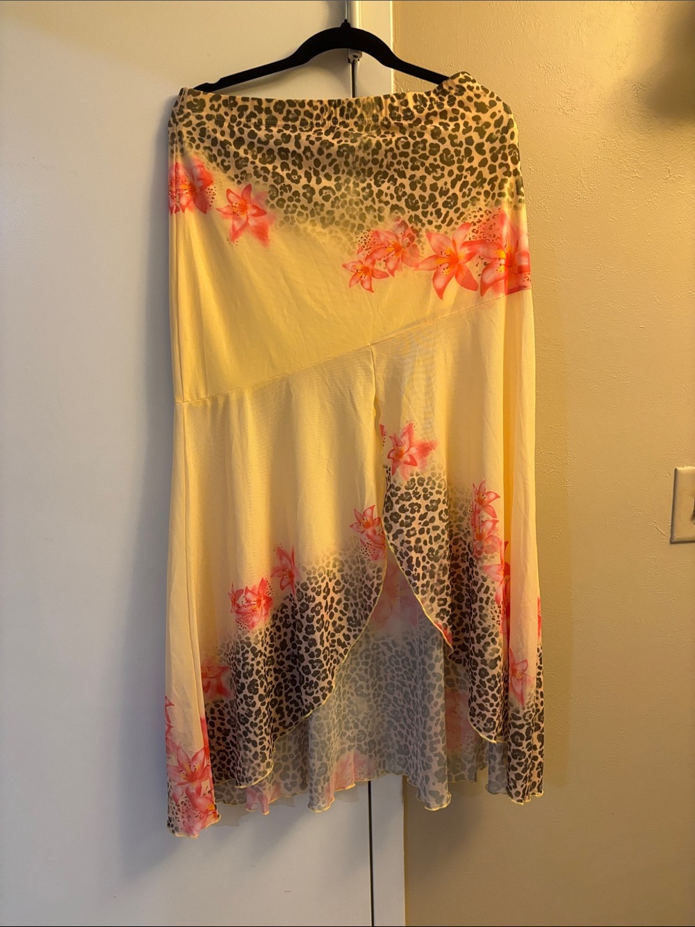 SHEIN Cream Maxi Skirt with Coral Floral & Leopard Print